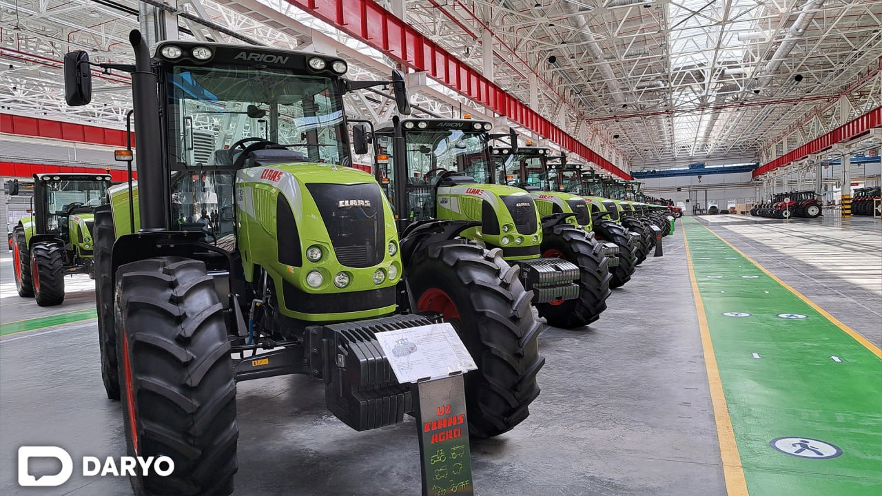 American Horror Story filmida Ledi Gaga yalangoch holda